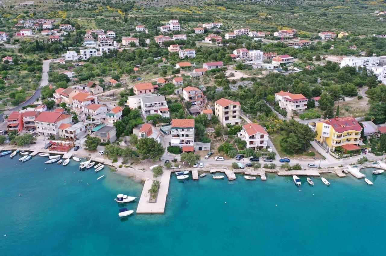 Apartmani Bonaca - 10M To The Sea Grebaštica Eksteriør bilde