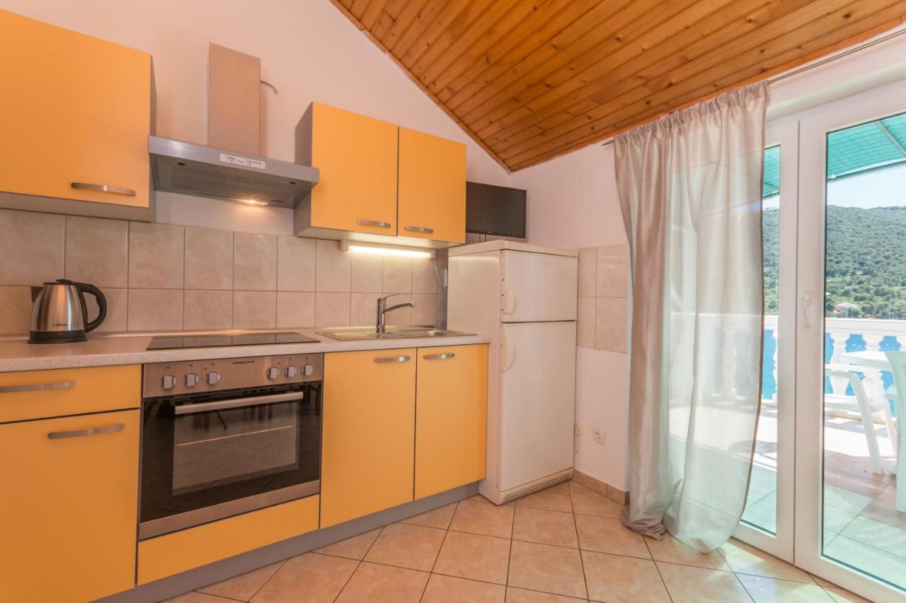 Apartmani Bonaca - 10M To The Sea Grebaštica Eksteriør bilde
