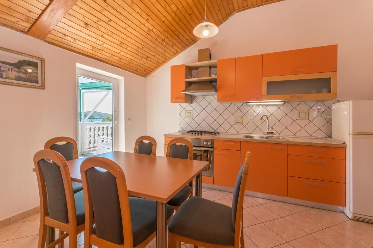 Apartmani Bonaca - 10M To The Sea Grebaštica Eksteriør bilde