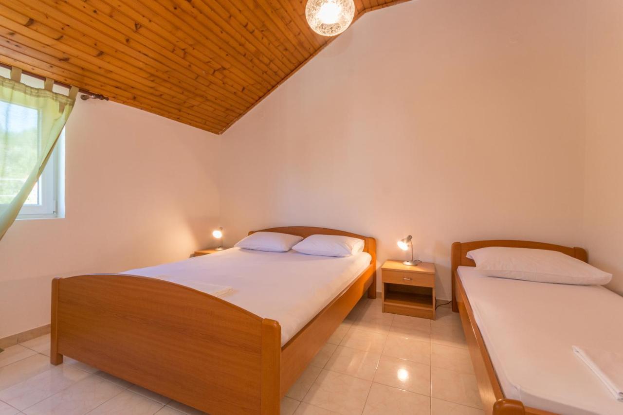 Apartmani Bonaca - 10M To The Sea Grebaštica Eksteriør bilde